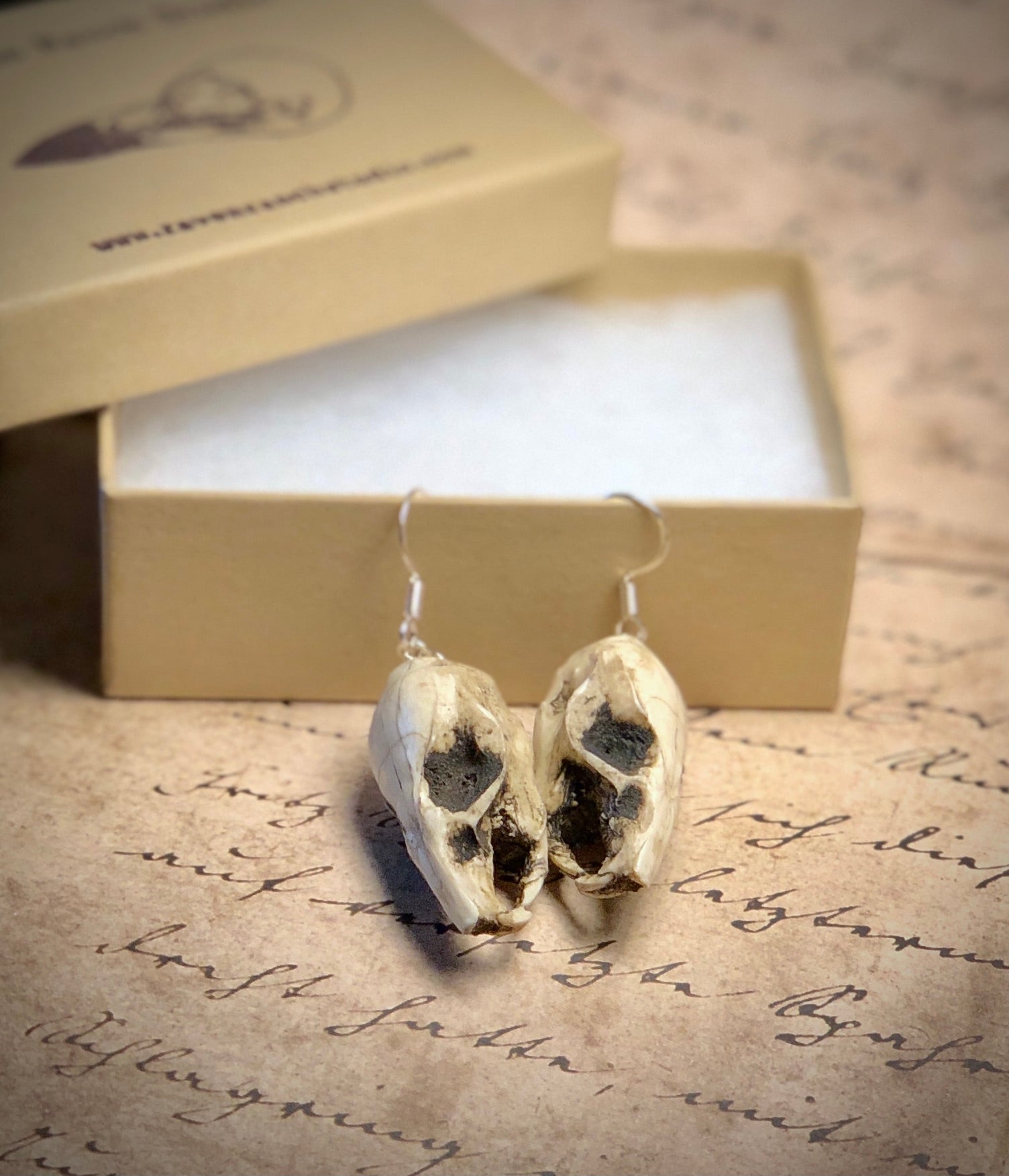 Rodent skull Aged finish resin rat skull dangle earrings for goths that love bones, creepy accessories, witchy pagan jewelry.