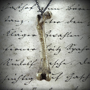 Mink Femur Resin Cast Animal Bone Necklace, Animal Bone Jewelry Skeleton Spooky Gift Goth Alt Fashion
